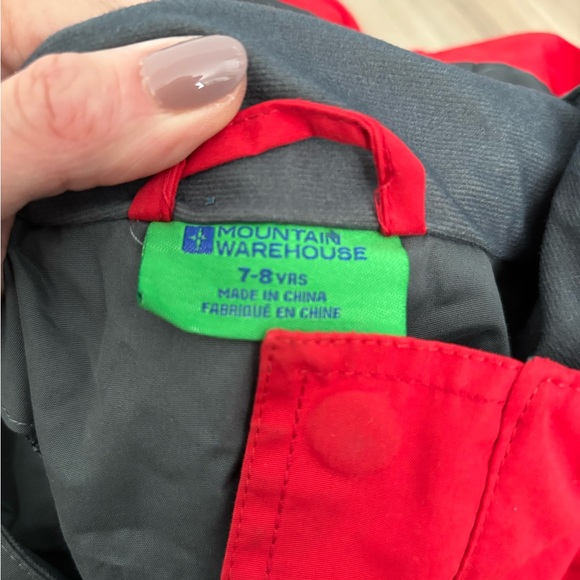 Mountain Warehouse Red Kids Rain Jacket - size 7-8yrs - Picture 3 of 3